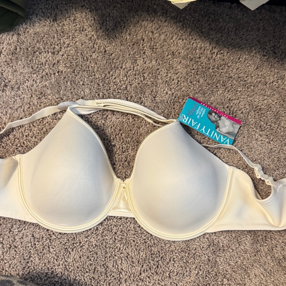 Vanity Fair Women's Ivory Bra